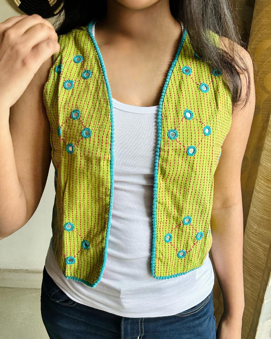 Aaina green shrug