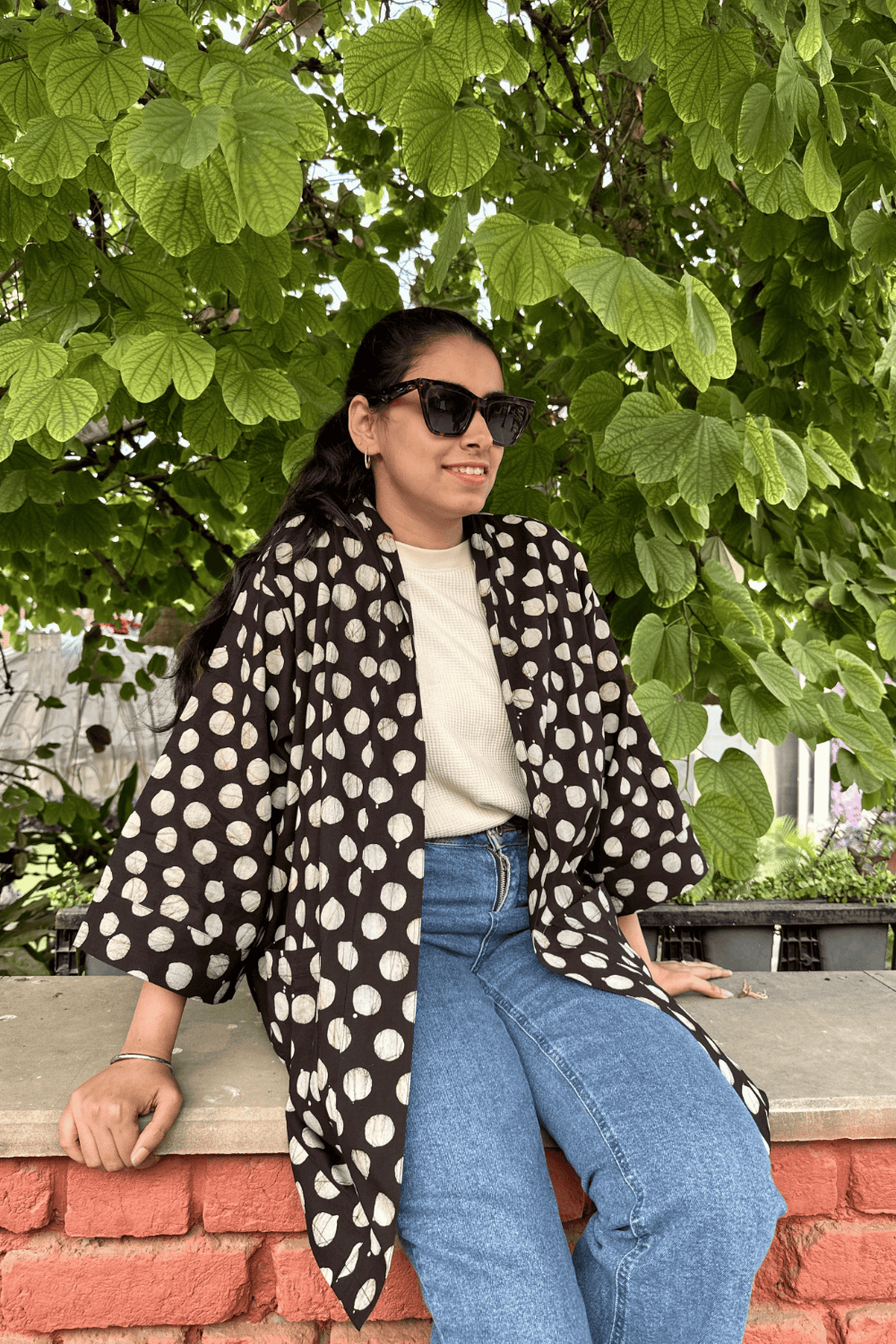 Moon-litKimonoShrug-Left